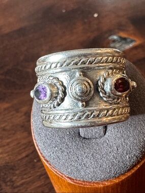 Inkaterra Vintage 950 sterling silver and semi precious band hand made in Peru